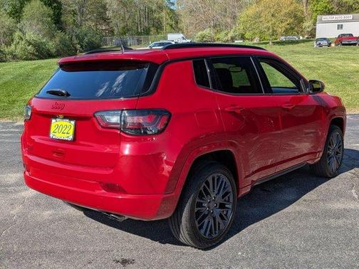 Redline Pearlcoat 2022 Jeep Compass (RED) Edition
