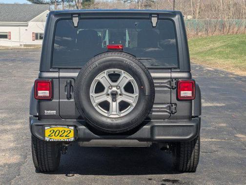 2022 Jeep Wrangler Unlimited Sport