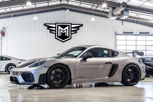 2025 Porsche 718 Cayman GT4 RS