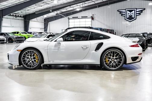 2015 Porsche 911 Turbo S