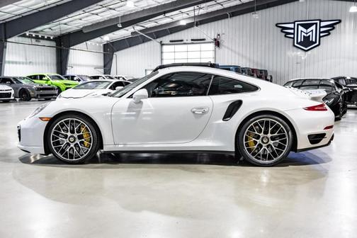 2015 Porsche 911 Turbo S