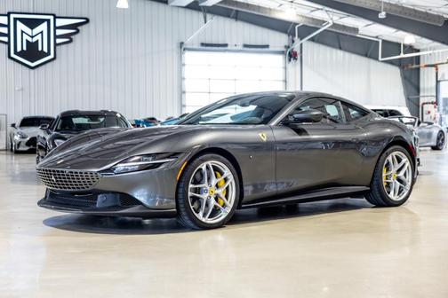 Grigio Silverstone Metallic 2024 Ferrari Roma Base
