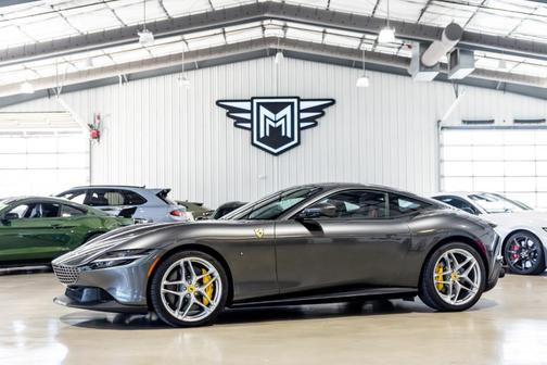 Grigio Silverstone Metallic 2024 Ferrari Roma Base