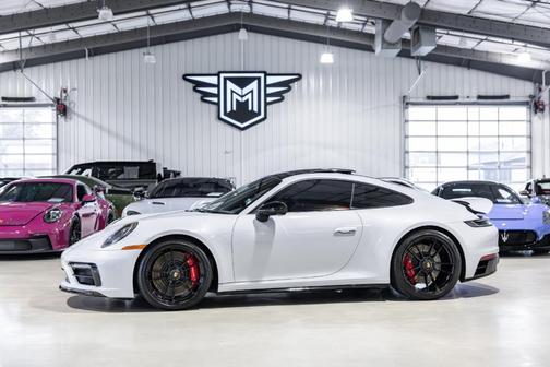 2024 Porsche 911 Carrera