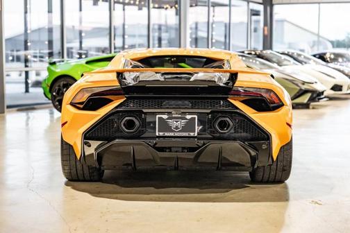 2023 Lamborghini Huracan Tecnica Base
