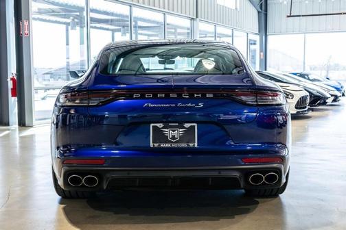 2023 Porsche Panamera Turbo S