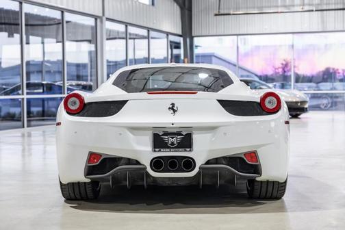 2013 Ferrari 458 Italia Base