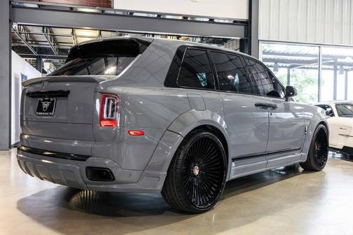 2021 Rolls-Royce Cullinan Base