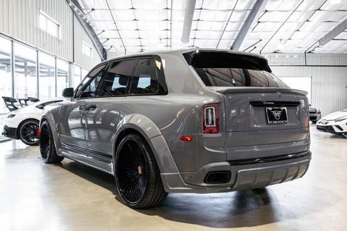 2021 Rolls-Royce Cullinan Base