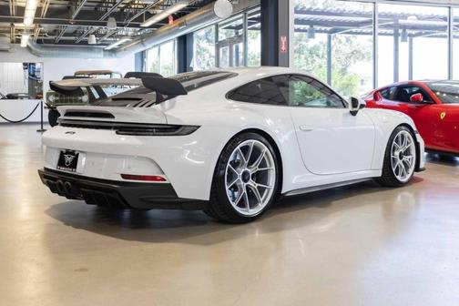 2022 Porsche 911 GT3-CARBON BRAKES-FULL CAR PPF-FRONT LIFT
