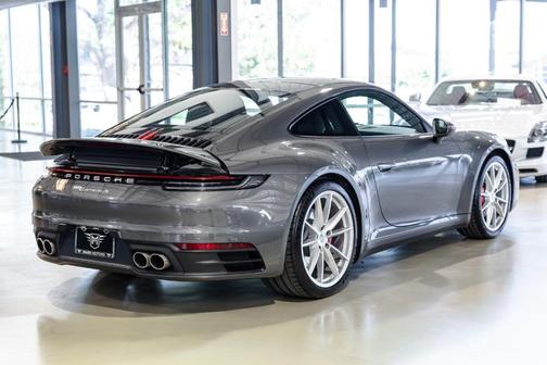 Agate Gray Metallic 2020 Porsche 911 Carrera S