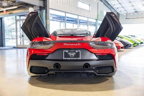 2023 Maserati MC20 Base