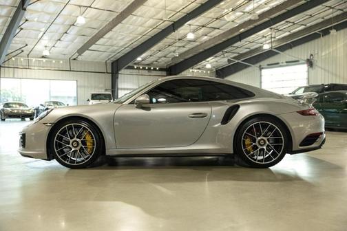 2018 Porsche 911 Turbo