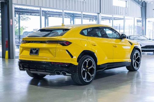 2022 Lamborghini Urus - NATH WHEELS-STYLE PACKAGE-AMBIENT LIGHTING