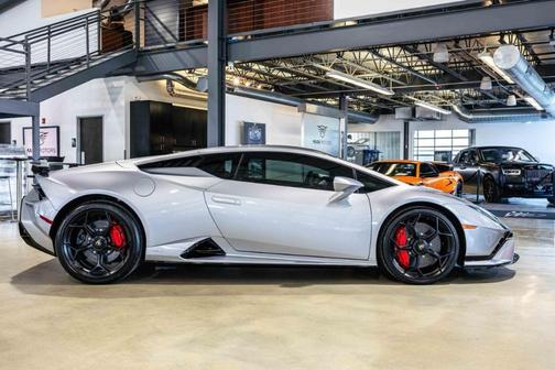 2024 Lamborghini Huracan Tecnica Base