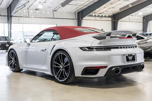 2024 Porsche 911 Turbo S