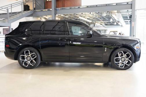 2023 Rolls-Royce Cullinan Black Badge