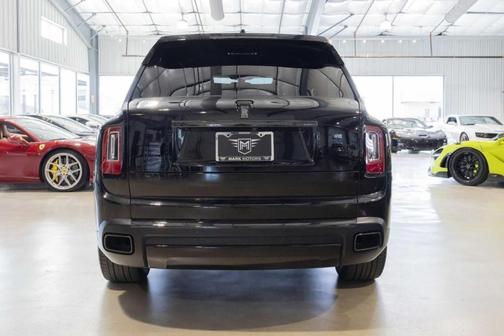 2023 Rolls-Royce Cullinan Black Badge