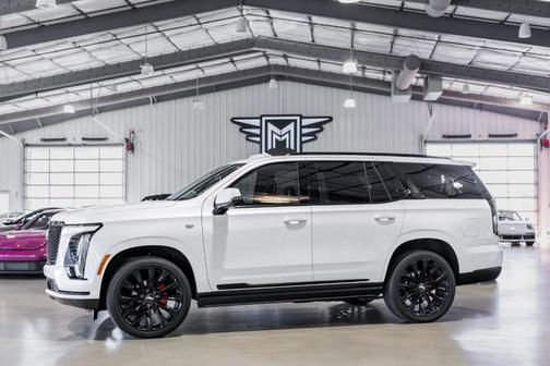 2025 Cadillac Escalade Sport Platinum