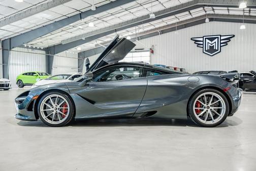 2018 McLaren 720S 