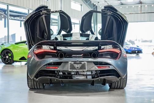 2018 McLaren 720S 