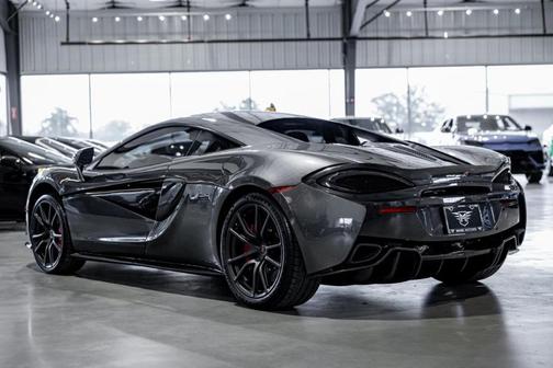 2016 McLaren 570S Base