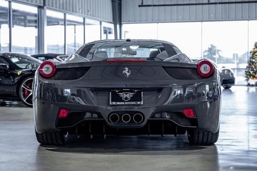 2012 Ferrari 458 Italia Base