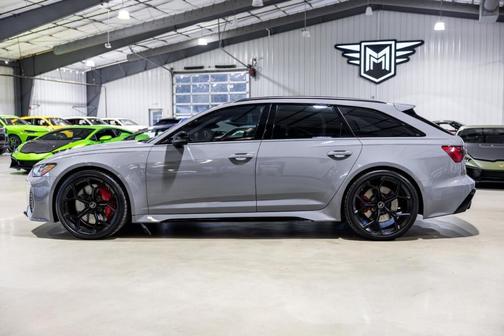 2025 Audi RS 6 Avant 4.0T quattro performance