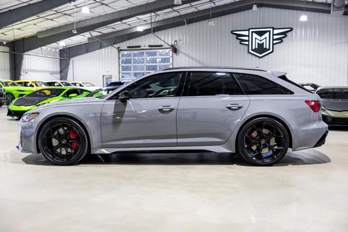 2025 Audi RS 6 Avant 4.0T quattro performance