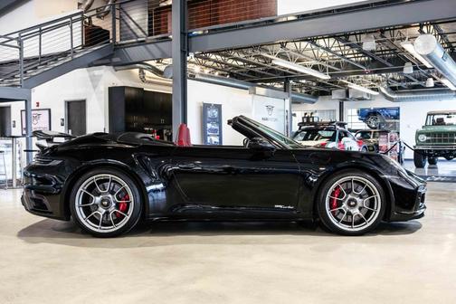 2022 Porsche 911 Turbo