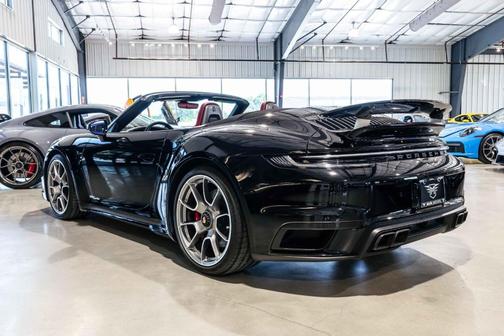 2022 Porsche 911 Turbo