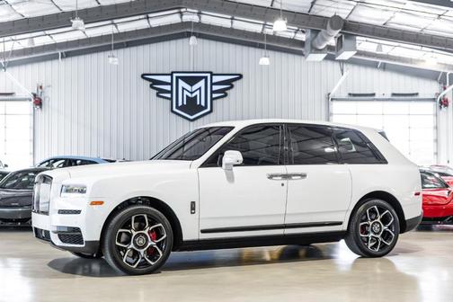 White 2022 Rolls-Royce Cullinan