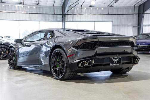 Grigio Lynx Metallic 2017 Lamborghini Huracan LP580-2