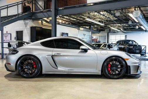 2020 Porsche 718 Cayman GT4