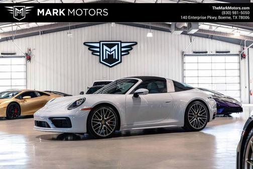 2024 Porsche 911 Targa