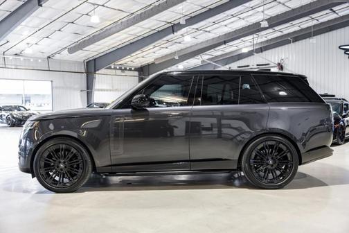 2025 Land Rover Range Rover P530 Autobiography