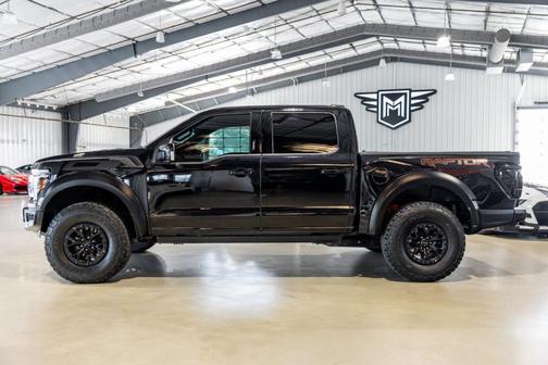 Agate Black Metallic 2024 Ford F-150 Raptor