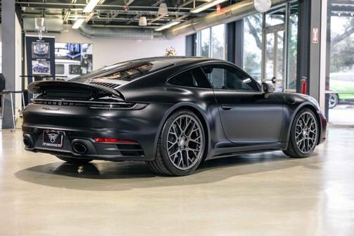 2023 Porsche 911 Carrera