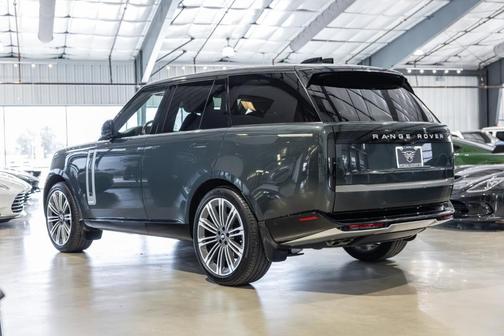 Belgravia Green 2025 Land Rover Range Rover P530 Autobiography