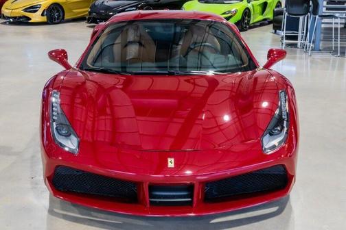 Photo 2 of 35 of 2018 Ferrari 488 GTB Base