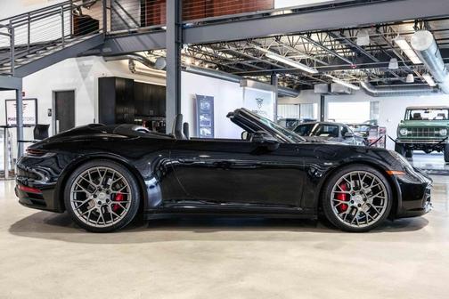2020 Porsche 911 Carrera 4S