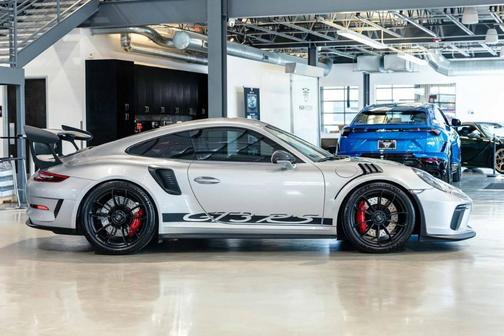 2019 Porsche 911 GT3 RS