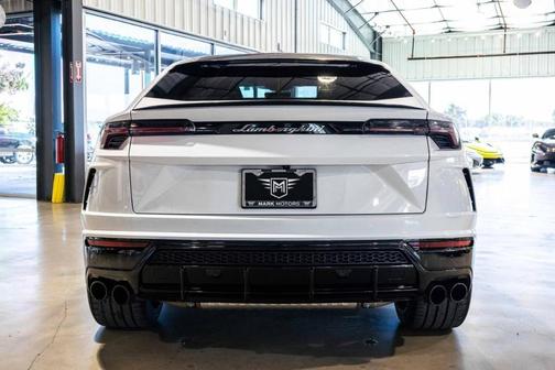 2022 Lamborghini Urus - INTERIOR FIBER-3D BANG&OLUFSEN SOUND SYSTEM-PARK