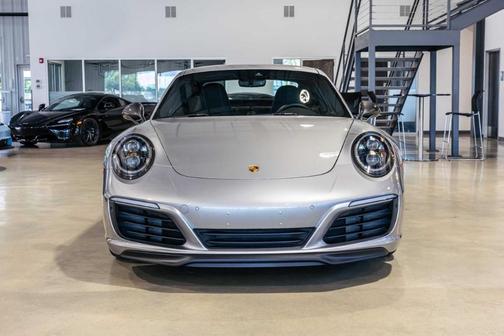 2019 Porsche 911 Carrera T