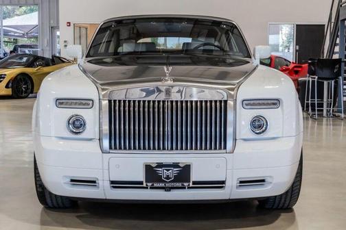 Photo 4 of 39 of 2009 Rolls-Royce Phantom Drophead Coupe