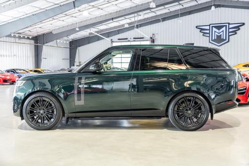 British Racing Green 2026 Land Rover Range Rover P530 SE