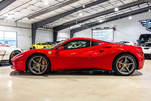 2017 Ferrari 488 GTB Base