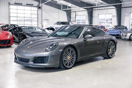 2019 Porsche 911 Carrera