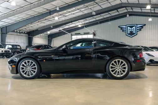 2003 Aston Martin V12 Vanquish