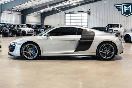 2012 Audi R8 5.2 quattro